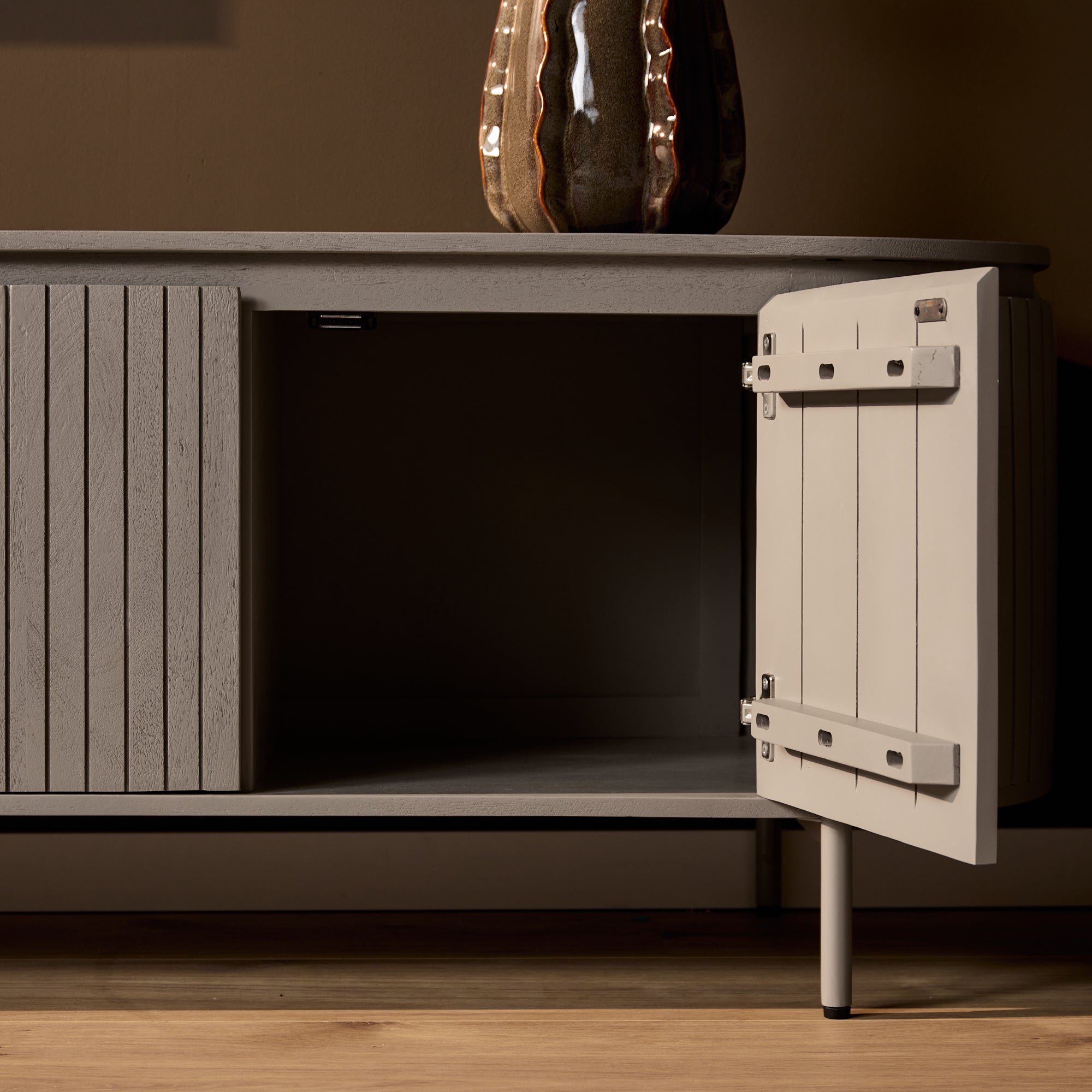 Tv meubel Solana Taupe Mangohout 165 cm
