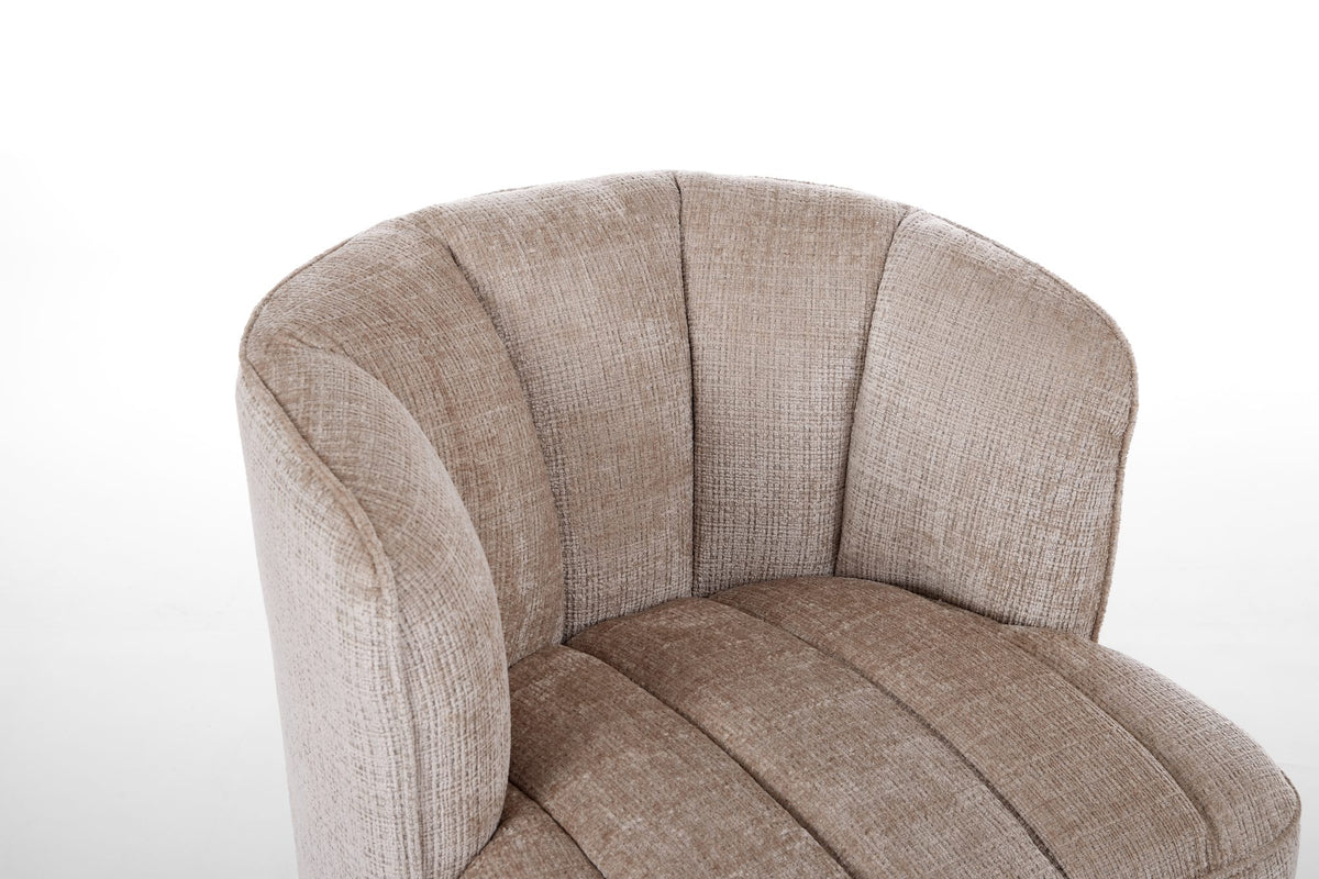 Draaifauteuil Louis Beige (Cremona 14) – detail gestikte rugleuning