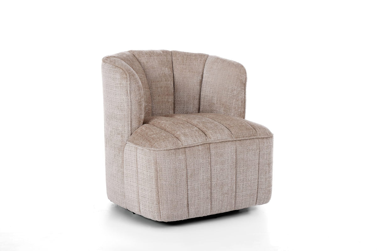 Draaifauteuil Louis Beige (Cremona 14) – schuin vooraanzicht