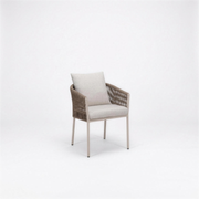 Tuinstoel Tjebbe Creme quick dry olefin met gepoedercoat aluminium frame - MaxLiving tuinstoel