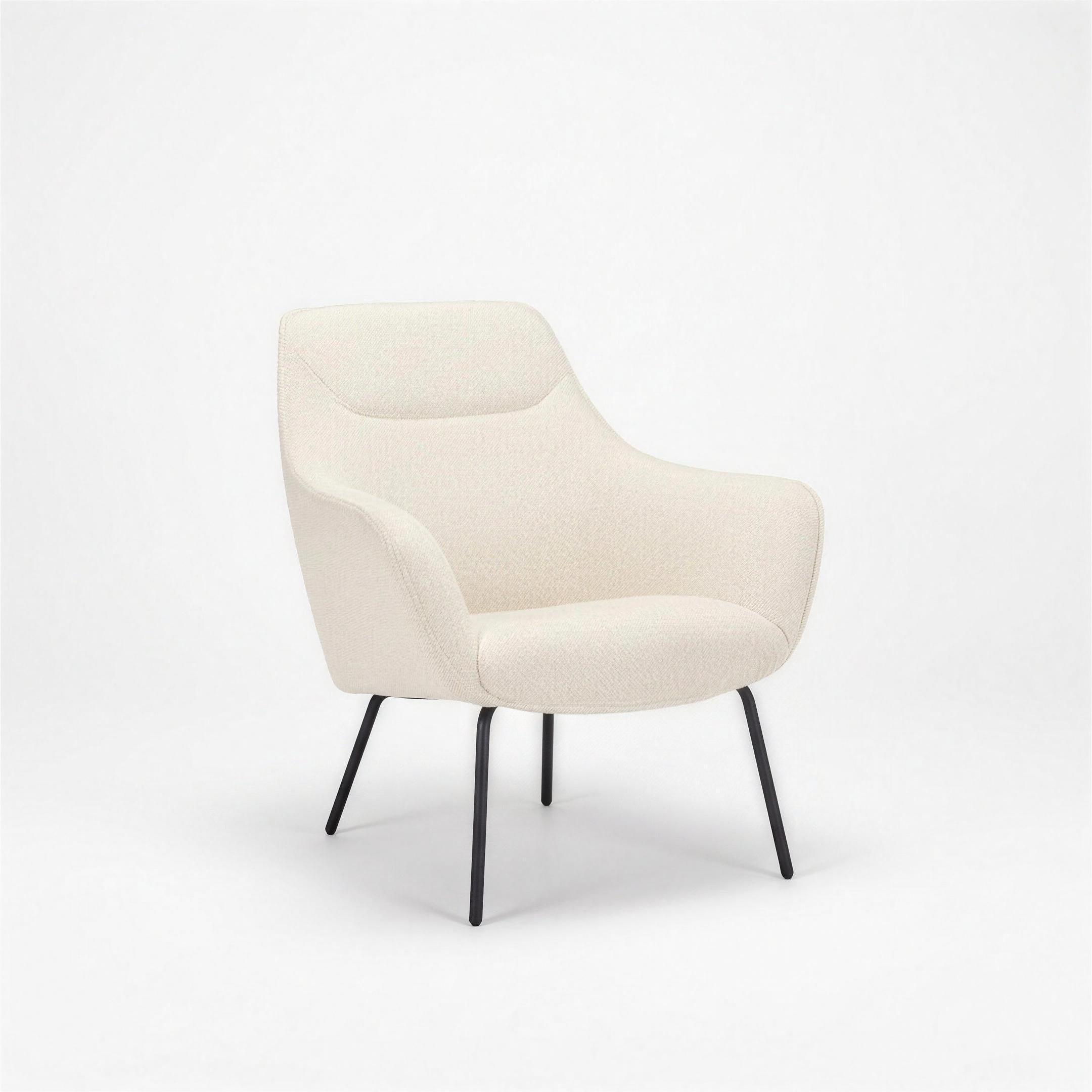 Fauteuil Klaaske stof Natural met zwarte poten - MaxLiving fauteuil