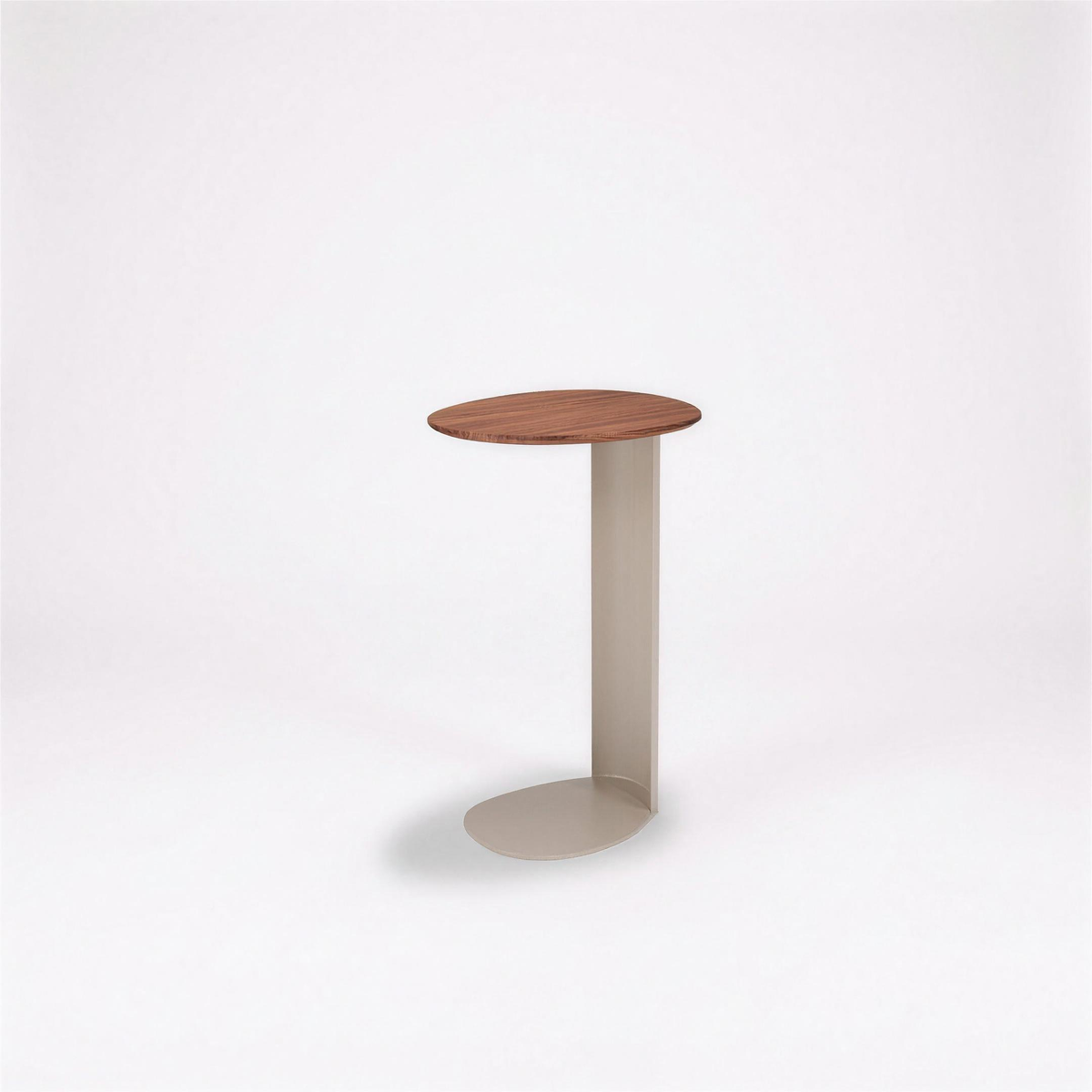 Bijzettafel Lieke 007 organisch 40x32x65 cm walnoot met creme poot - MaxLiving bijzettafel