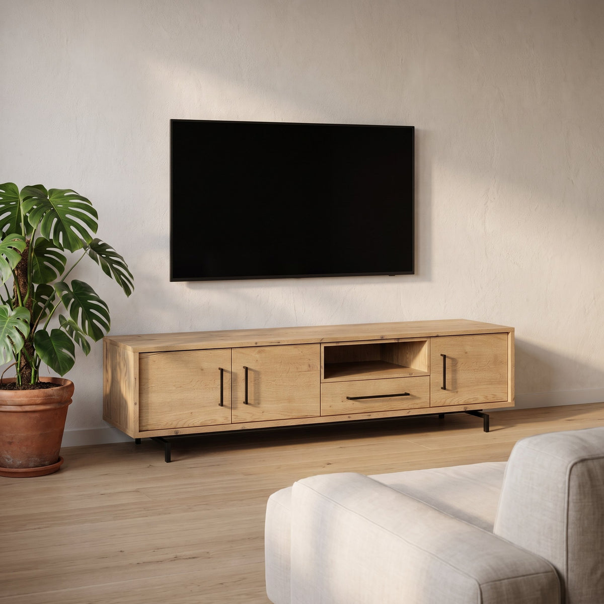 TV-meubel Valencia 201 cm met 3 deuren, 1 lade en 1 open vak in Natur-afwerking, sfeerfoto in woonkamer