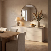 Sfeerfoto: dressoir Casa met 2 deuren en 3 lades (210 cm) in een moderne eetkamer